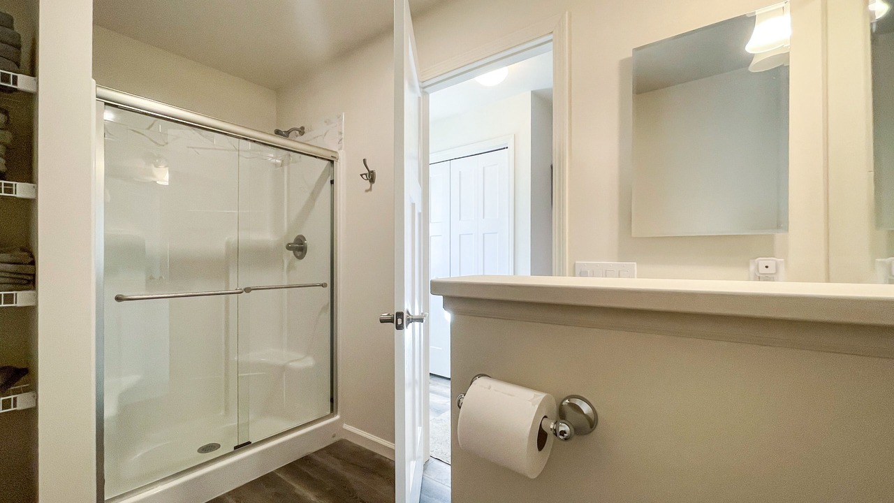 Photo of Bathroom in Lake Pleasant