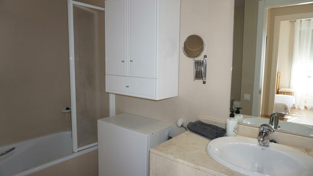 Photo of Bathroom in Pego