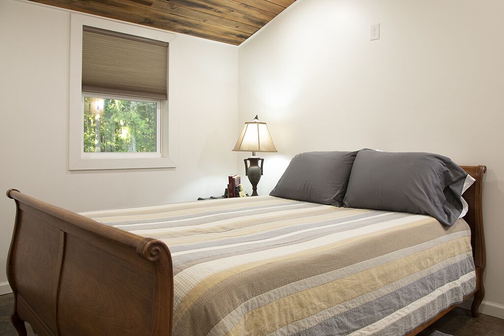 Photo of Bedroom in Birdeye