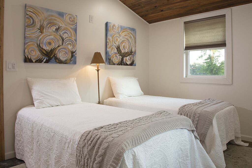 Photo of Bedroom in Birdeye