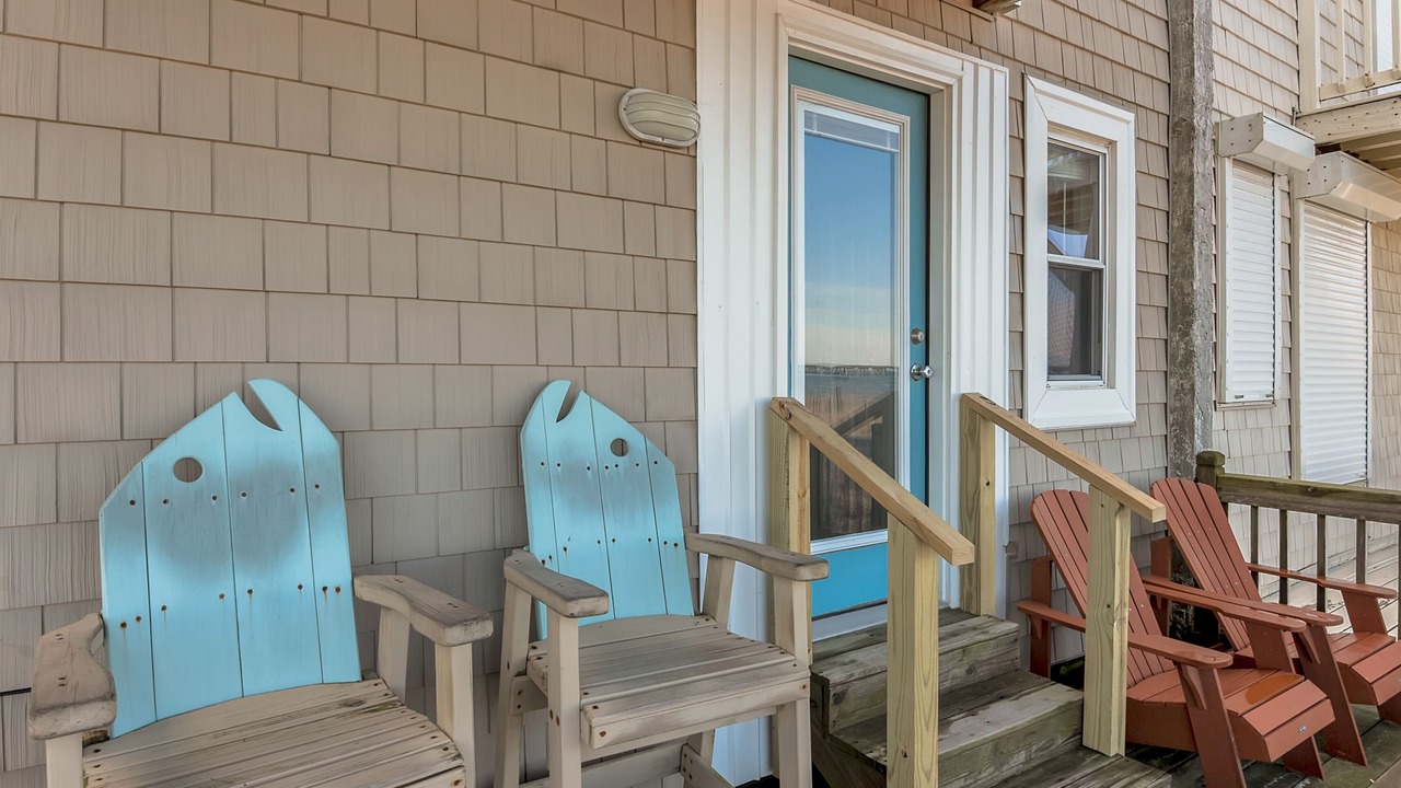 Photo of Patio Balcony in Chic's Beach