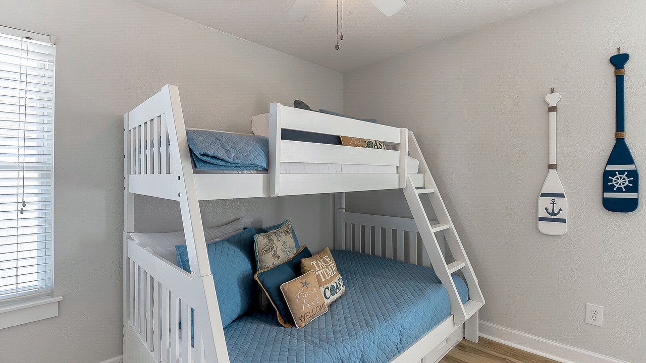 Photo of Bedroom in Chic's Beach