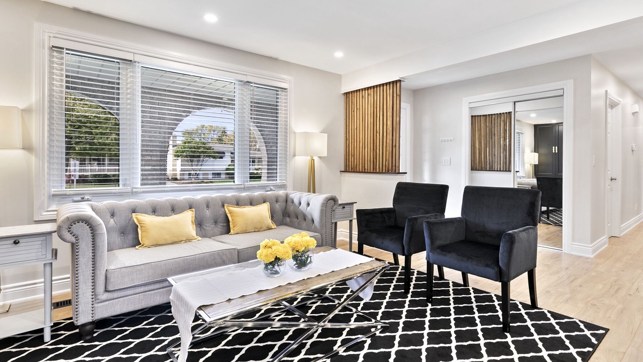 Photo of Livingroom in Boblo Island