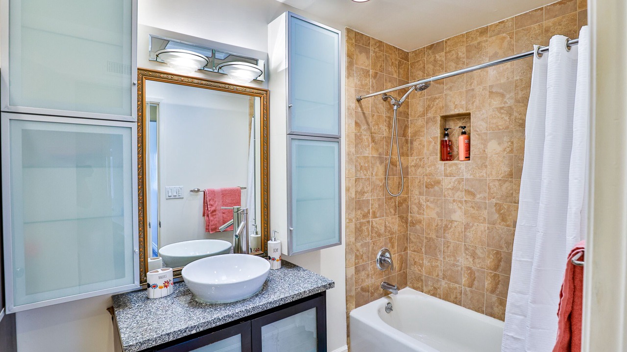 Photo of Bathroom in Orange