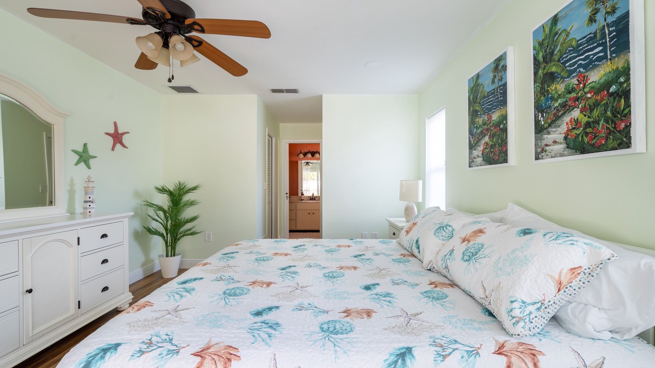 Photo of Bedroom in Gulf Gate Woods