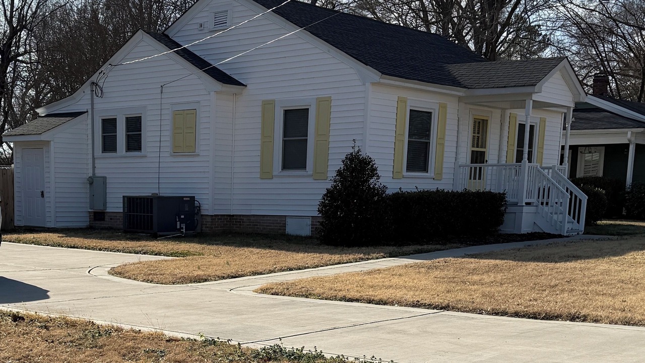 Photo of Outdoor in Wendell