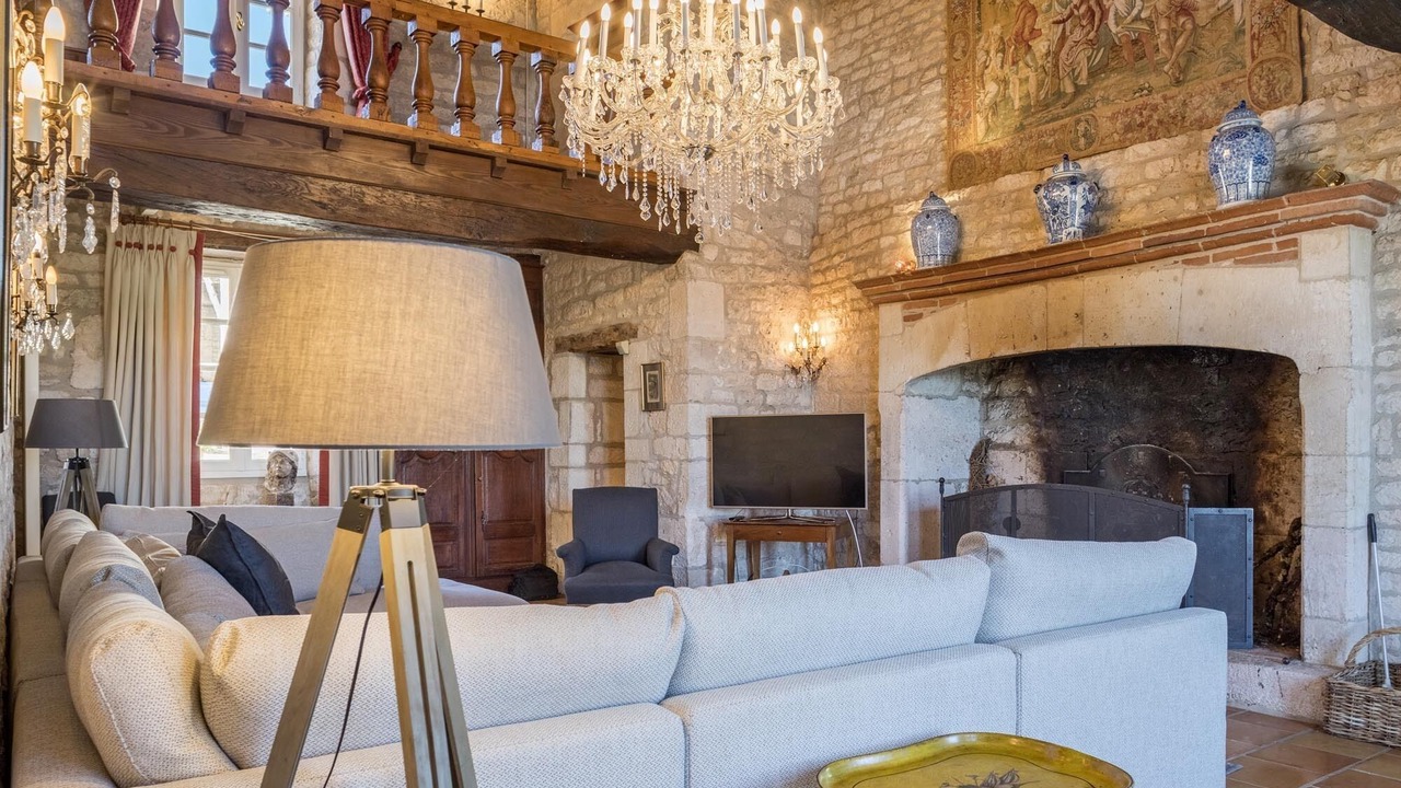 Photo of Livingroom in Mailhoc