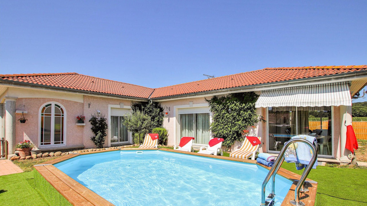 Photo of Outdoor in Flacheres