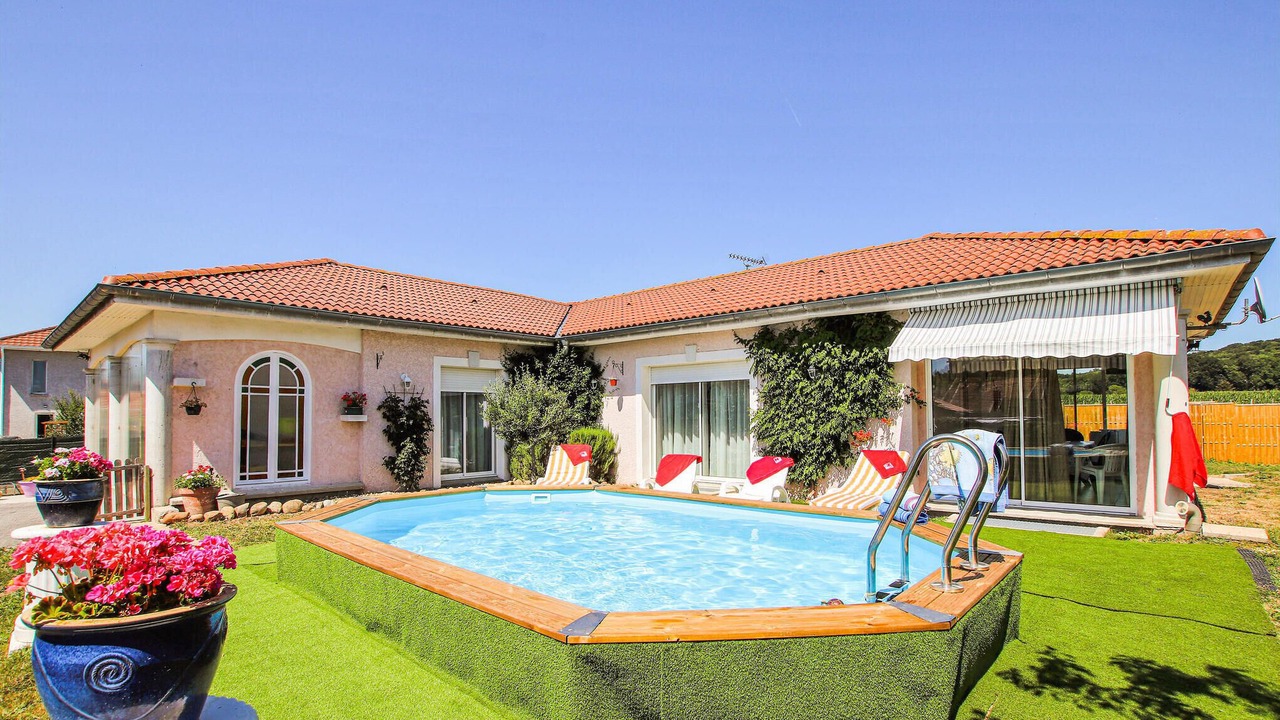 Photo of Outdoor in Flacheres
