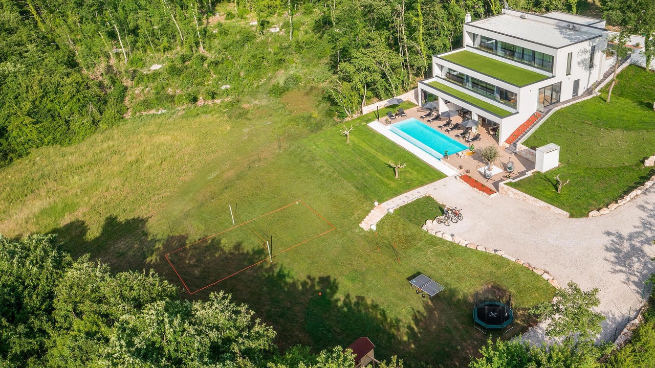 Photo of Outdoor in Zminj