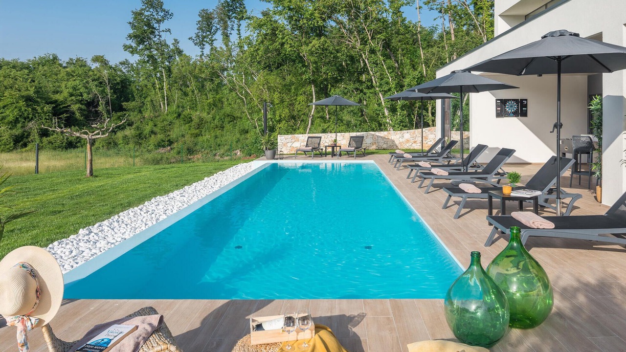 Photo of Outdoor in Zminj