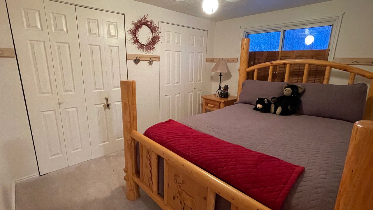 Photo of Bedroom in Swanlake