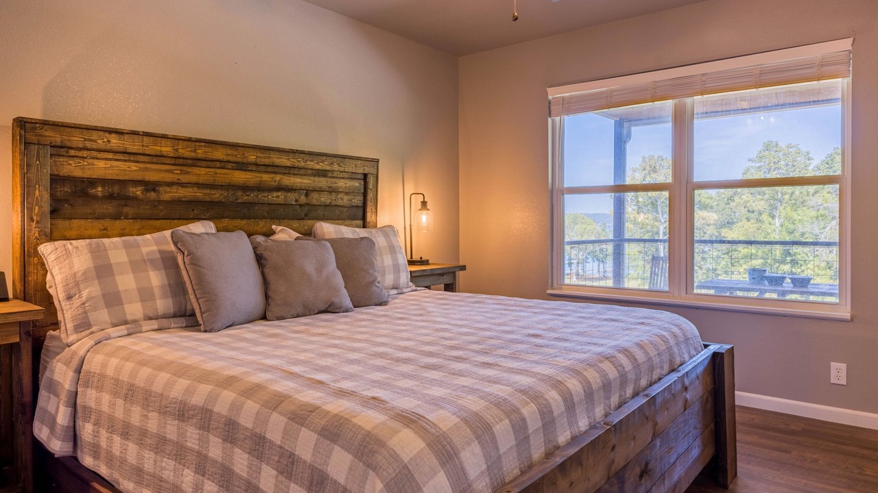 Photo of Bedroom in Hoyt