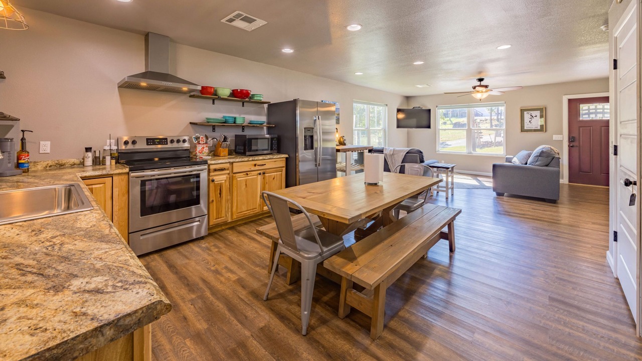 Photo of Kitchen in Hoyt