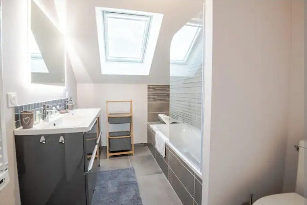 Photo of Bathroom in La Ville-aux-Dames