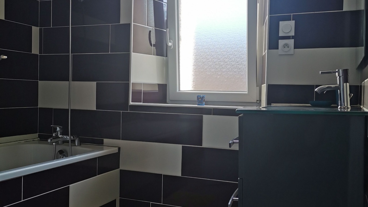 Photo of Bathroom in Athee