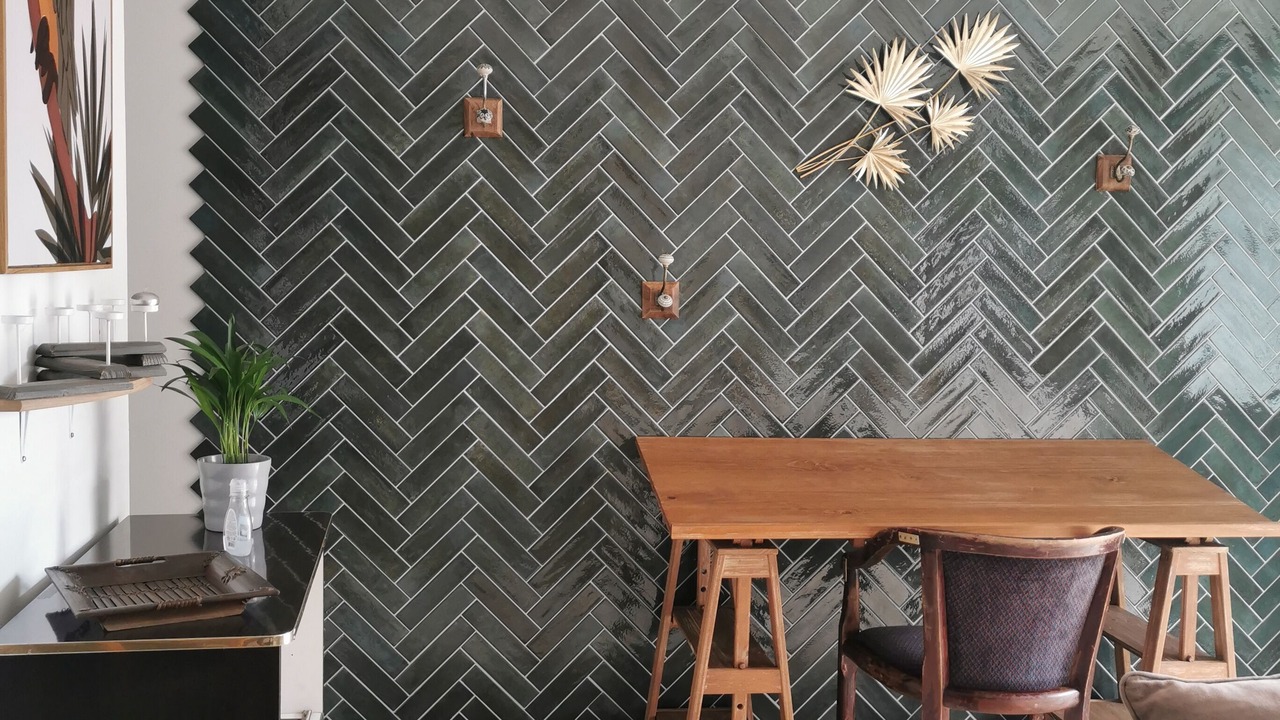 Photo of Others in Athee