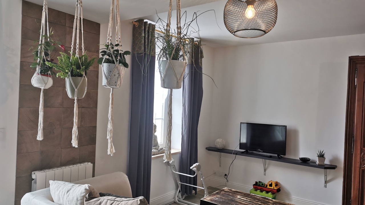 Photo of Livingroom in Athee