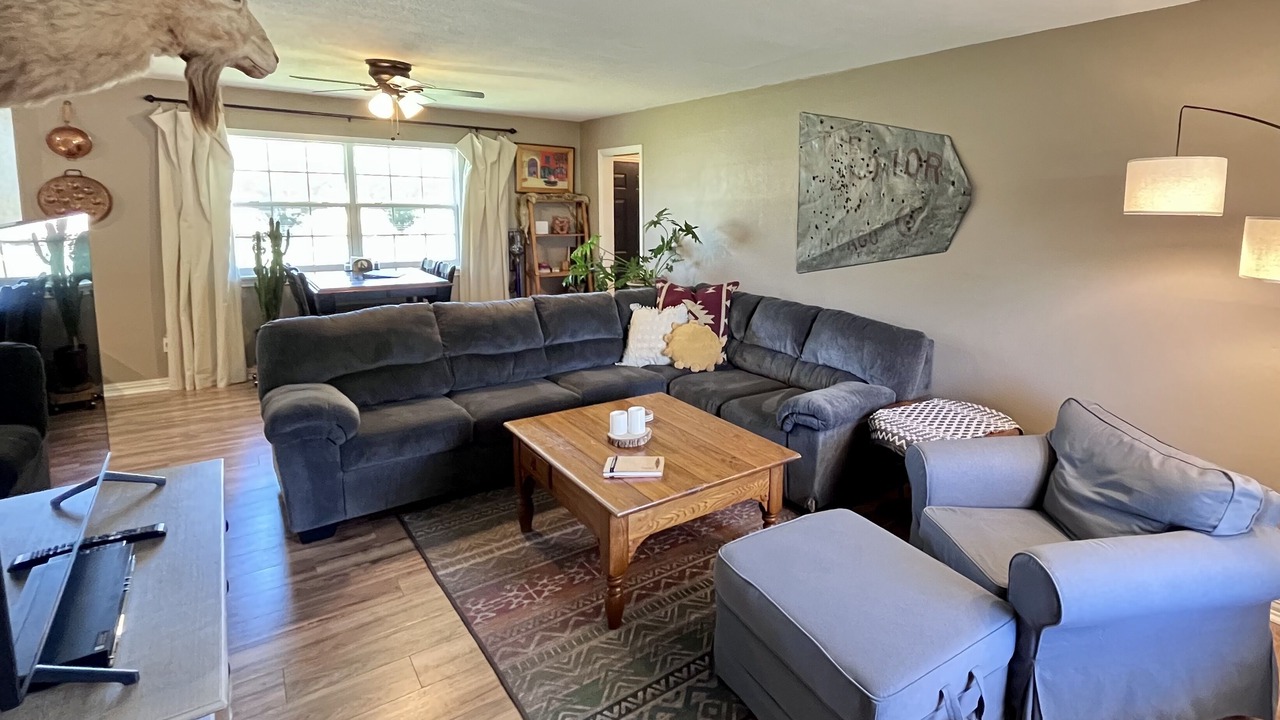 Photo of Livingroom in Memphis