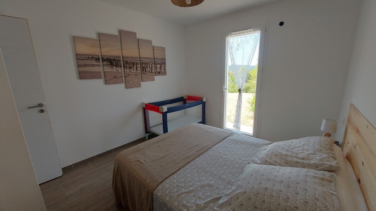 Photo of Bedroom in Saint-Andre-de-Roquelongue