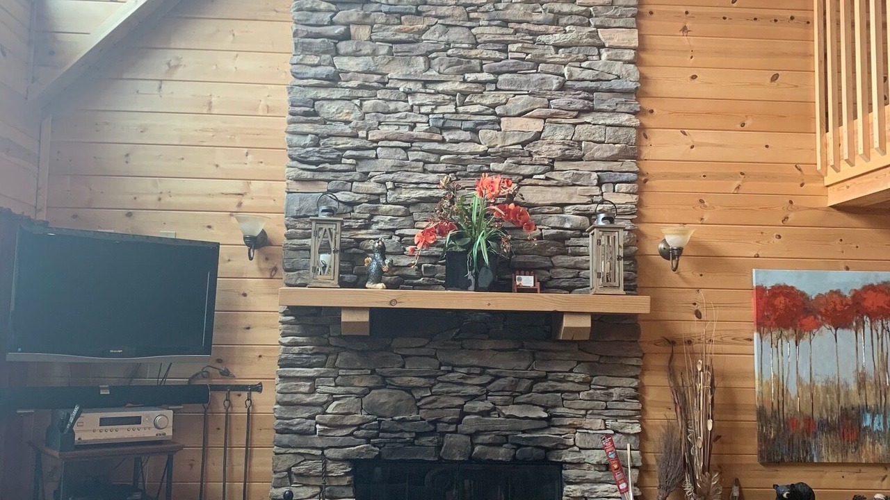 Photo of Livingroom in Young Harris