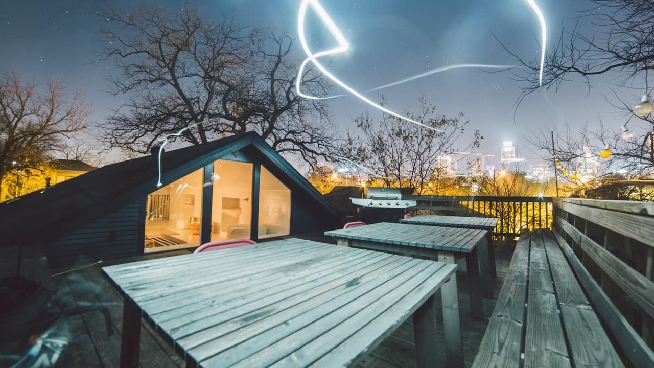 Photo of Outdoor in East Cesar Chavez