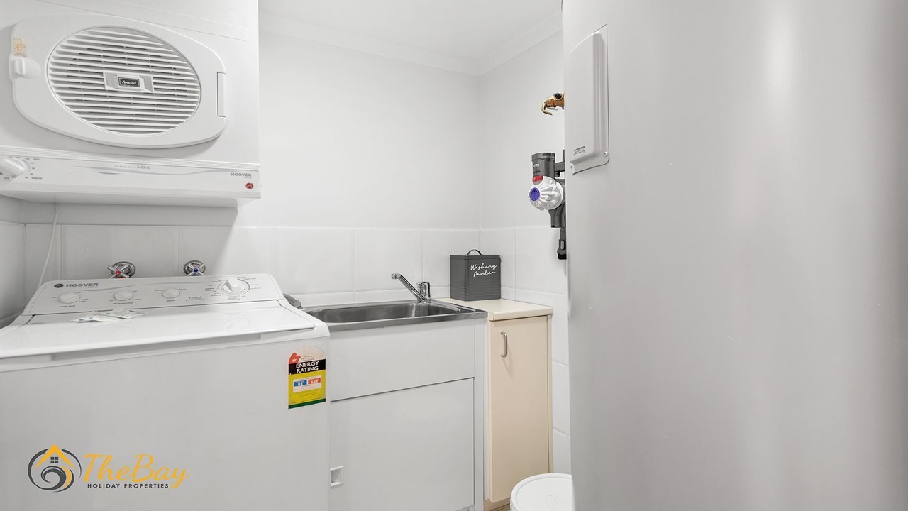 Photo of Others in Shoal Bay