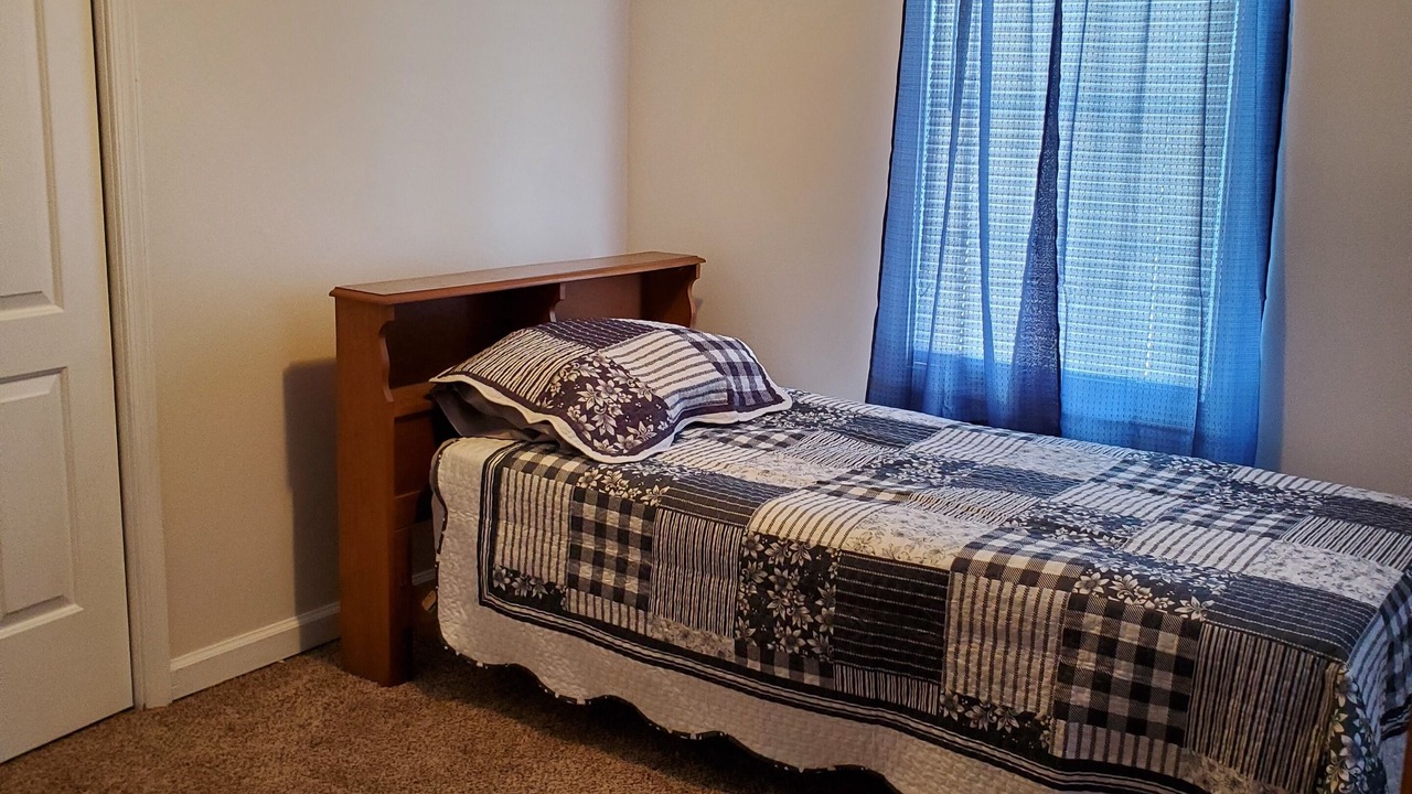 Photo of Bedroom in Clifford