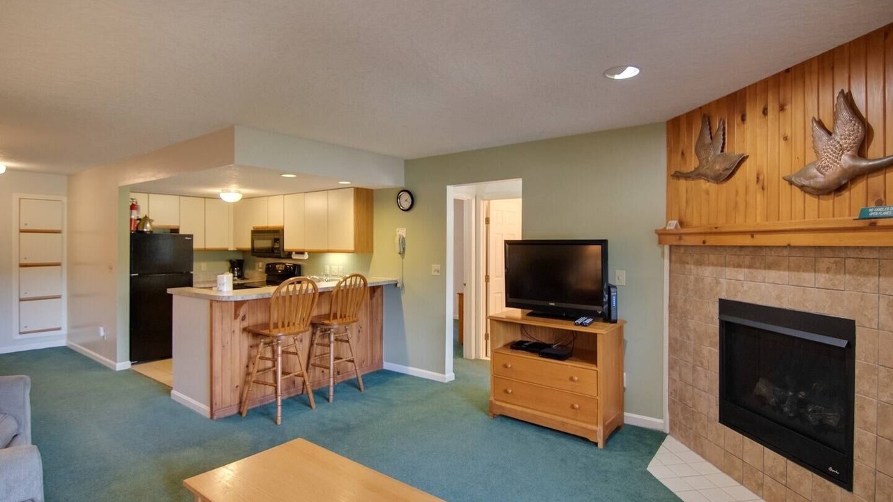Photo of Livingroom in North Woodstock