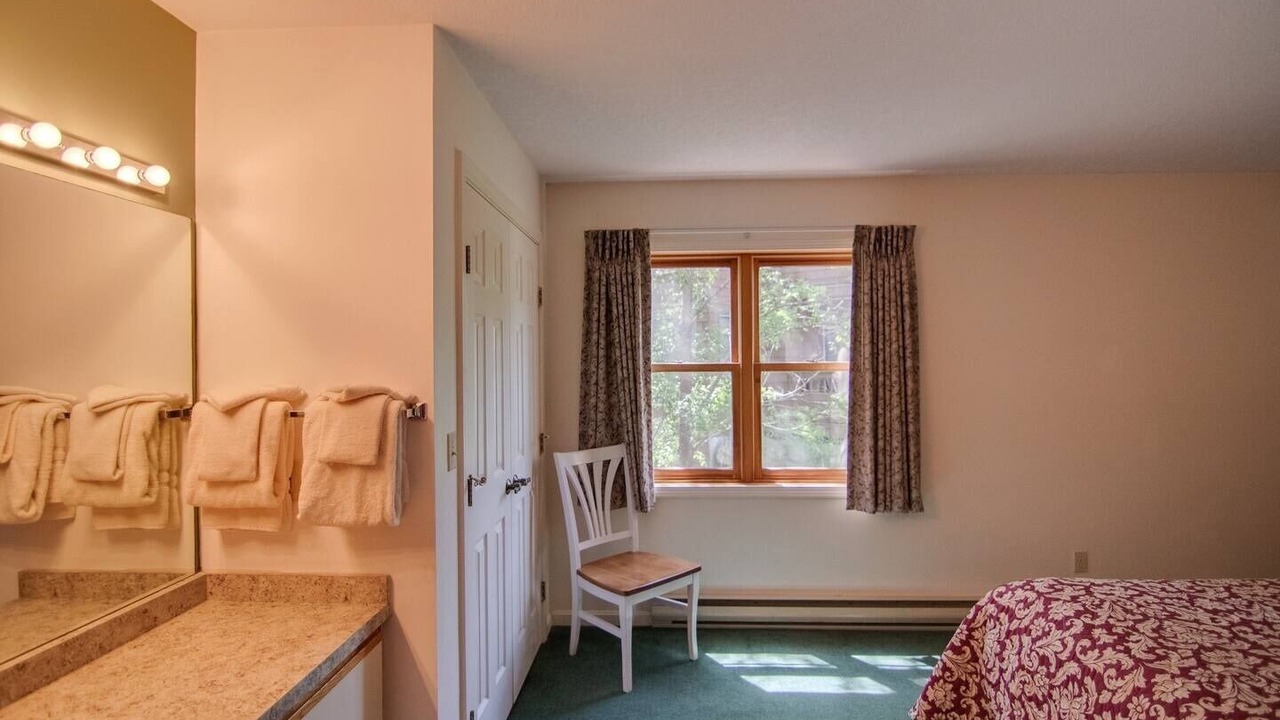Photo of Bedroom in North Woodstock