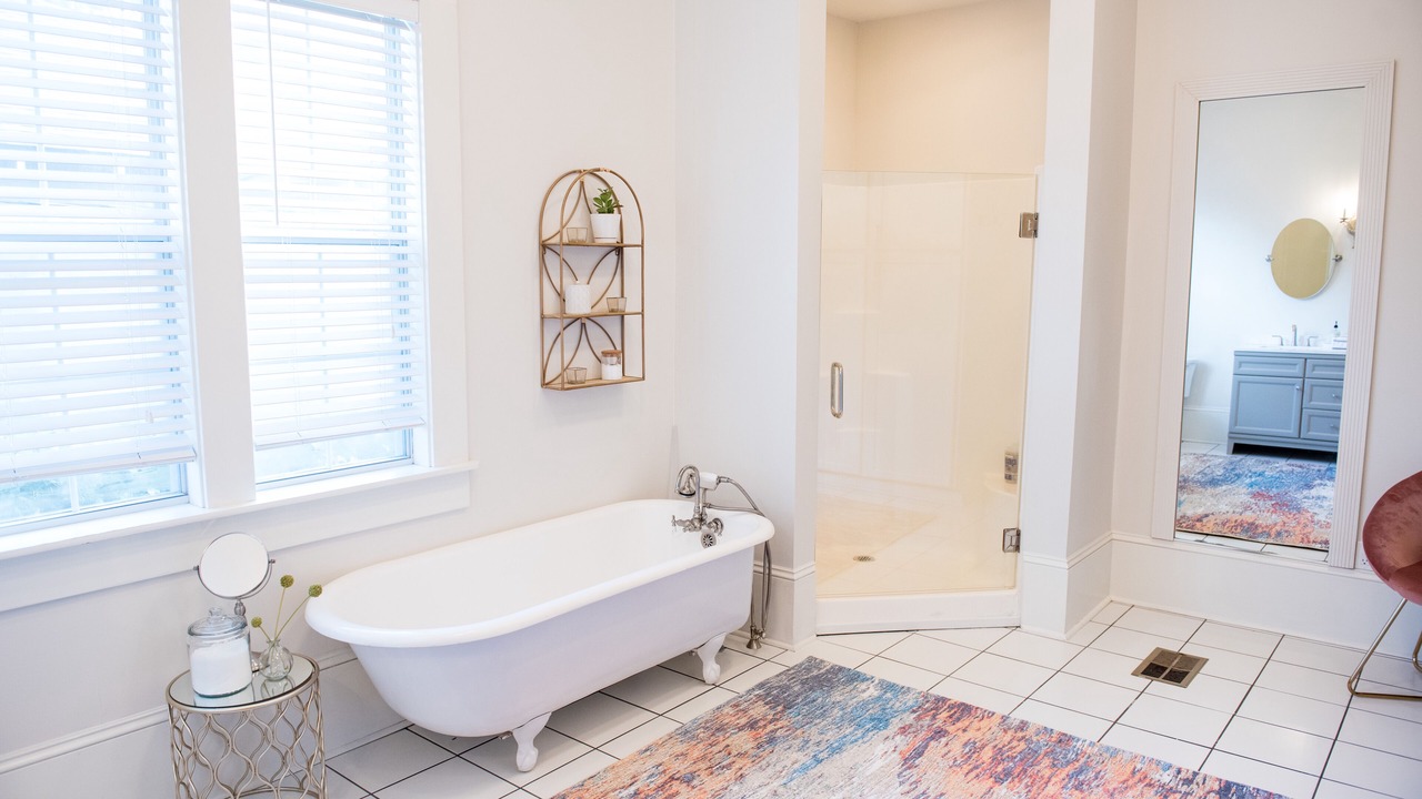 Photo of Bathroom in Downtown