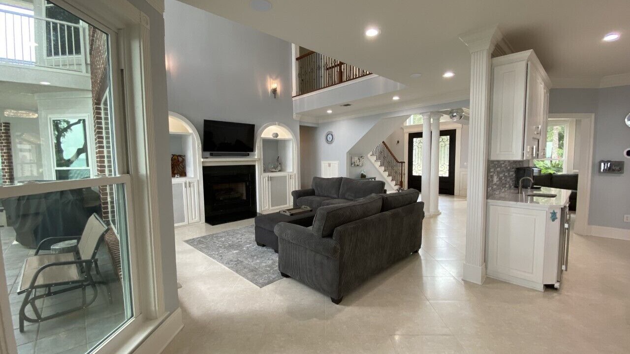 Photo of Livingroom in Gulf Breeze