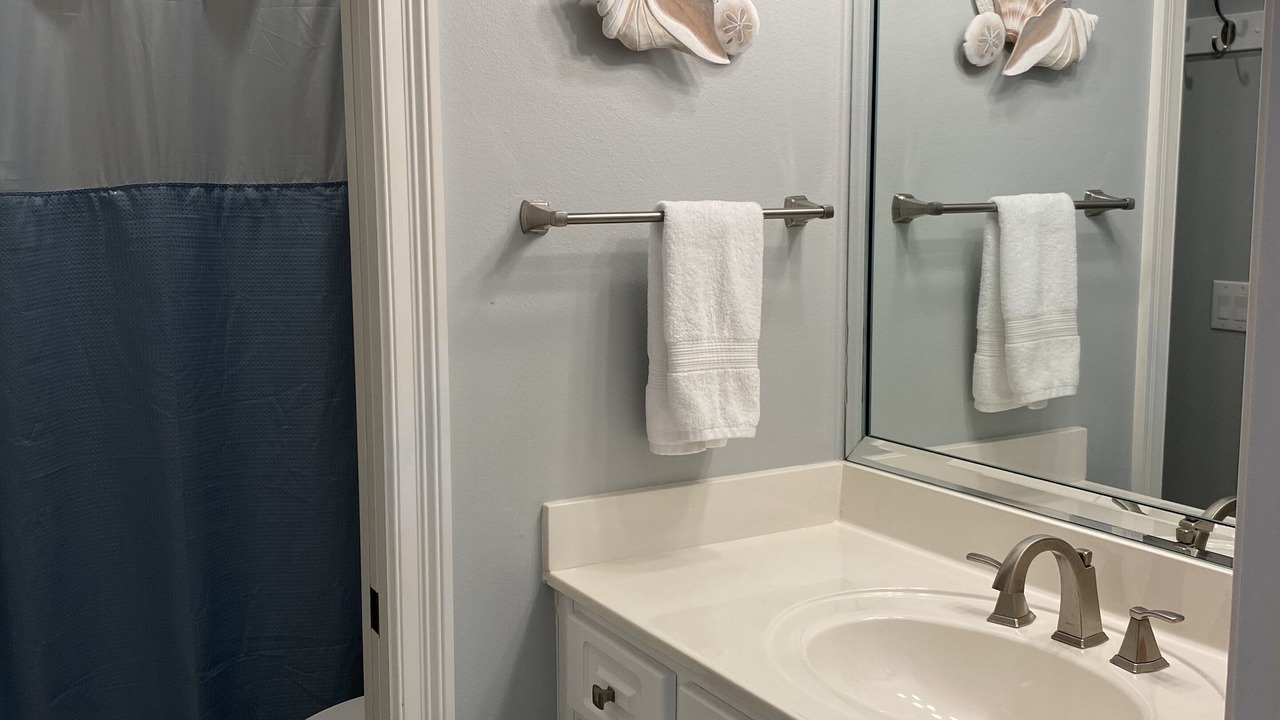 Photo of Bathroom in Gulf Breeze