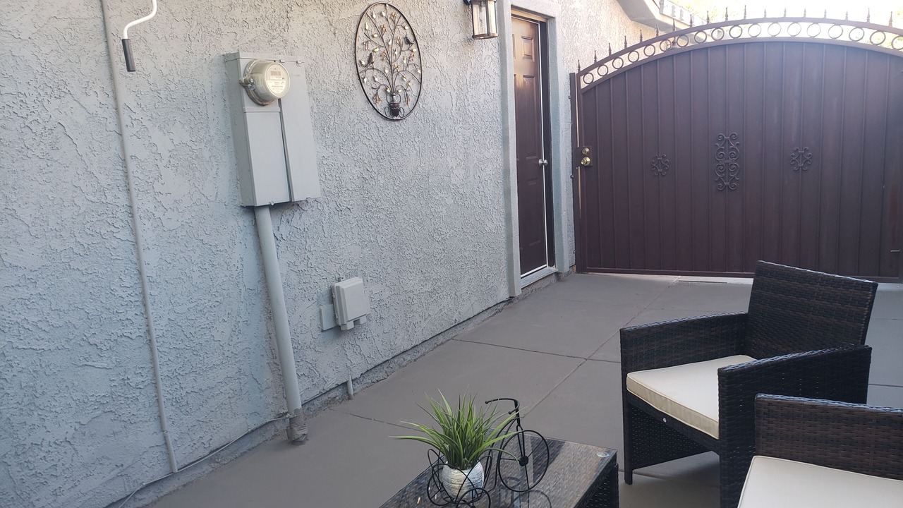 Photo of Patio Balcony in Sunrise Manor