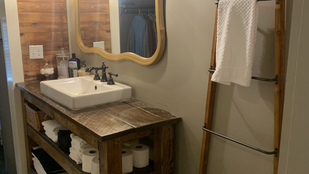 Photo of Bathroom in Martin