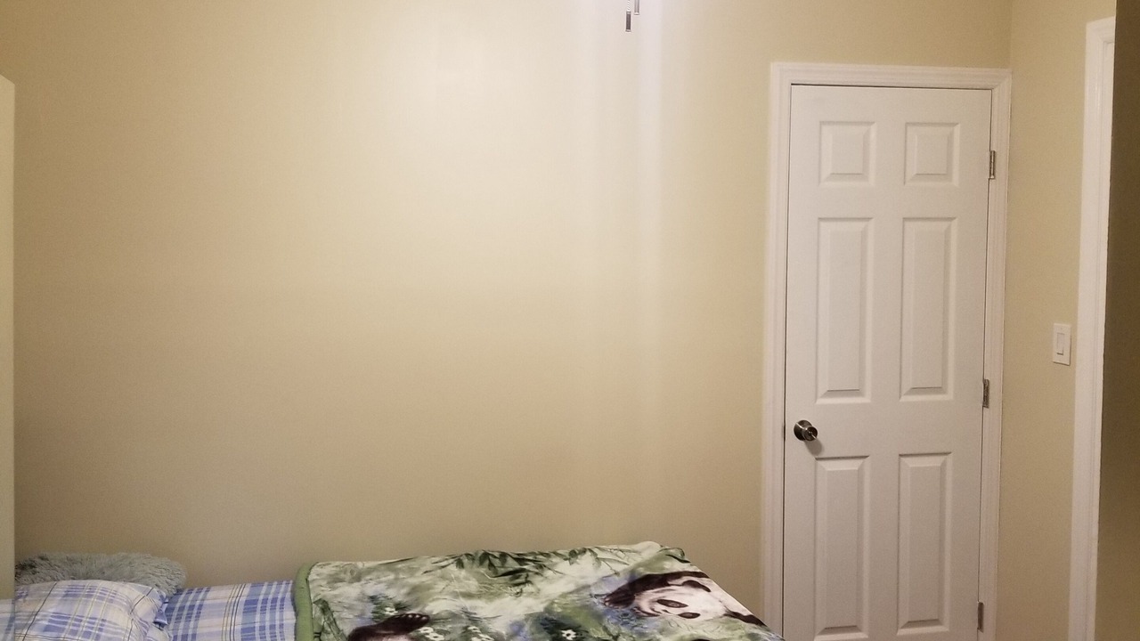 Photo of Bedroom in Port Richmond