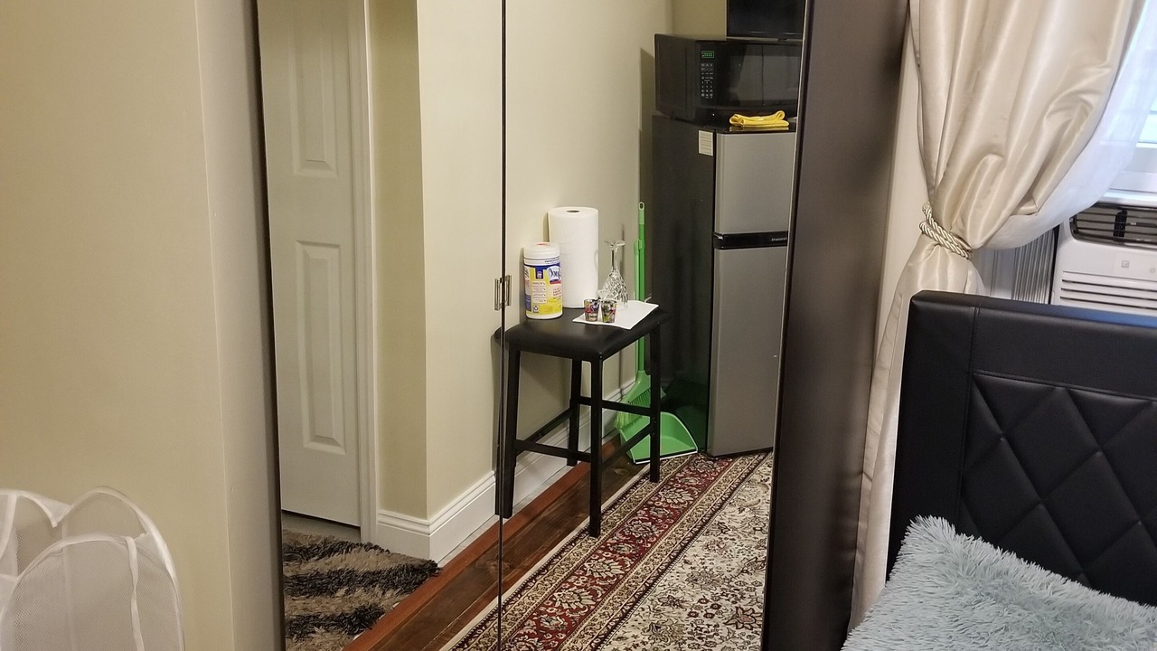 Photo of Bedroom in Port Richmond