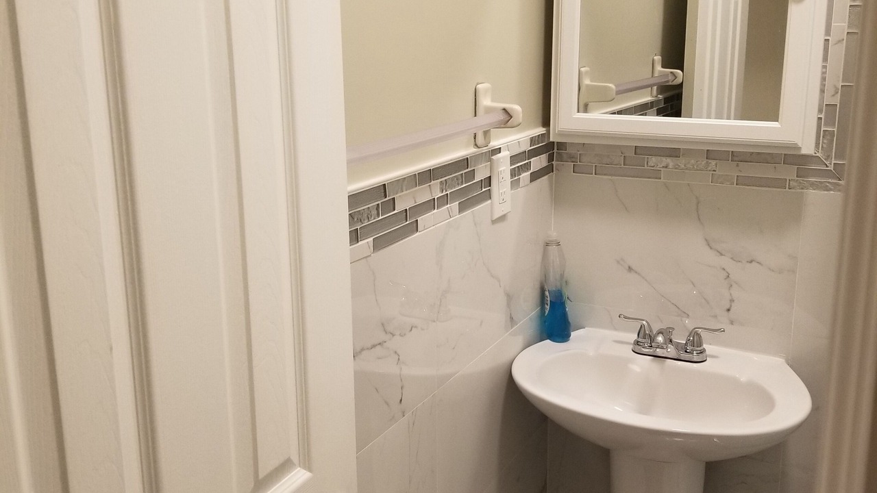 Photo of Bathroom in Port Richmond