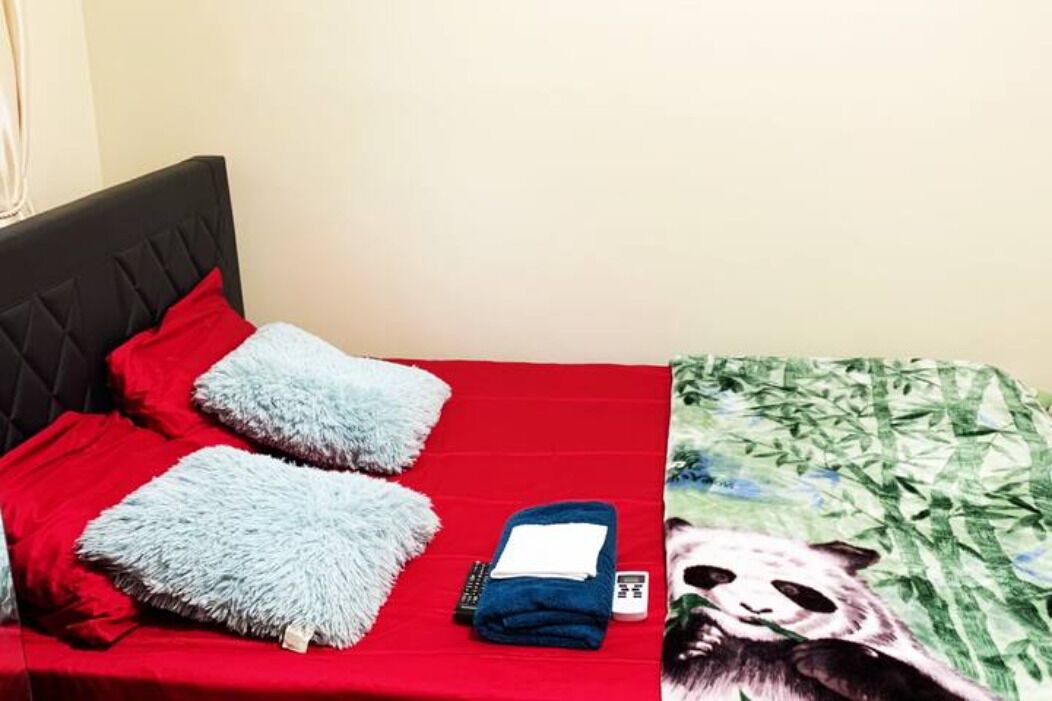 Photo of Bedroom in Port Richmond