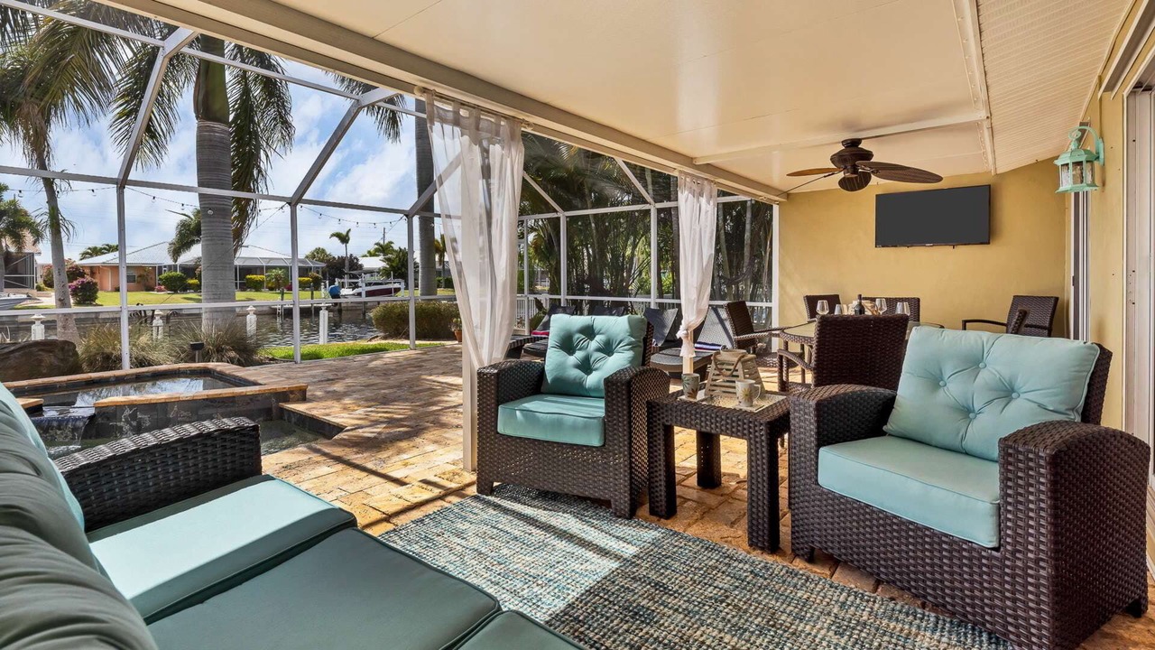 Photo of Patio Balcony in Charlotte Harbor