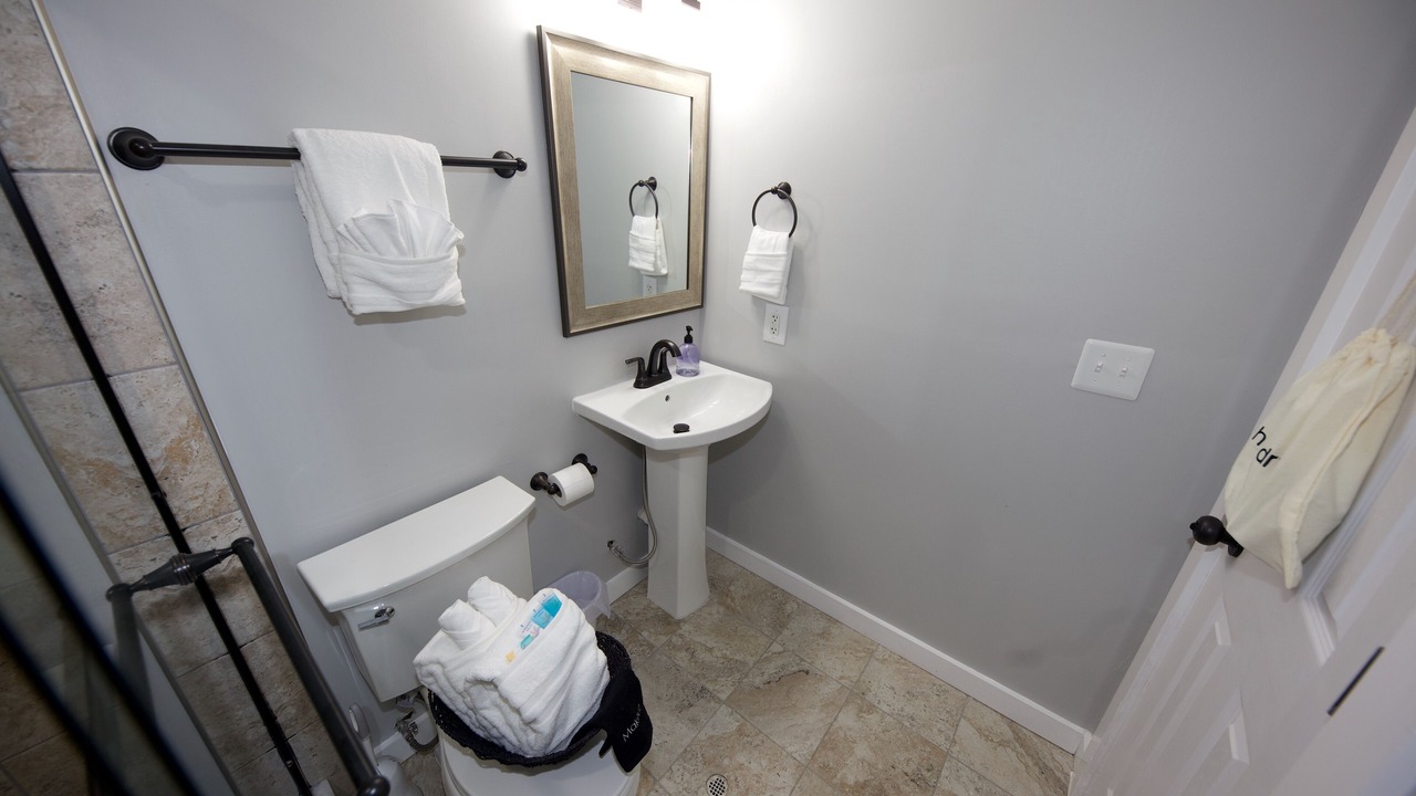 Photo of Bathroom in Delaplane
