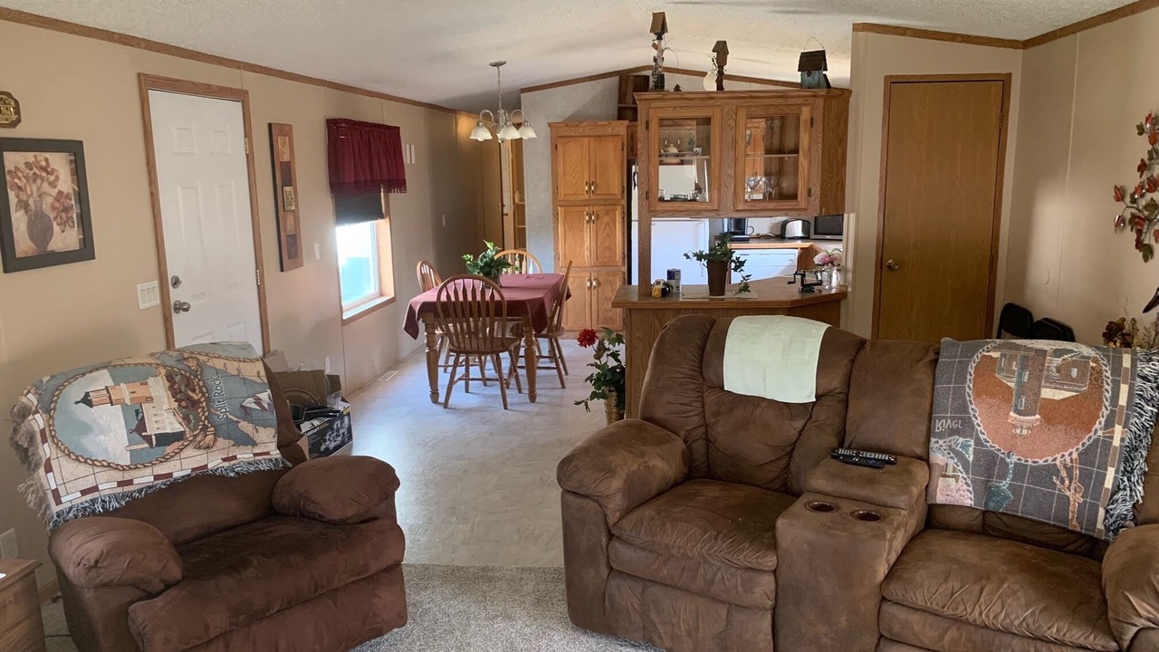 Photo of Livingroom in Pierre