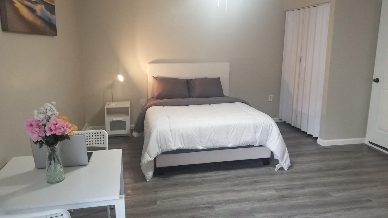 Photo of Bedroom in The Colony