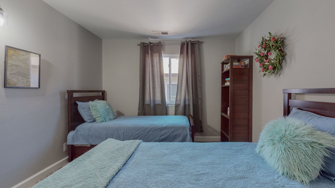 Photo of Bedroom in Northeast Heights