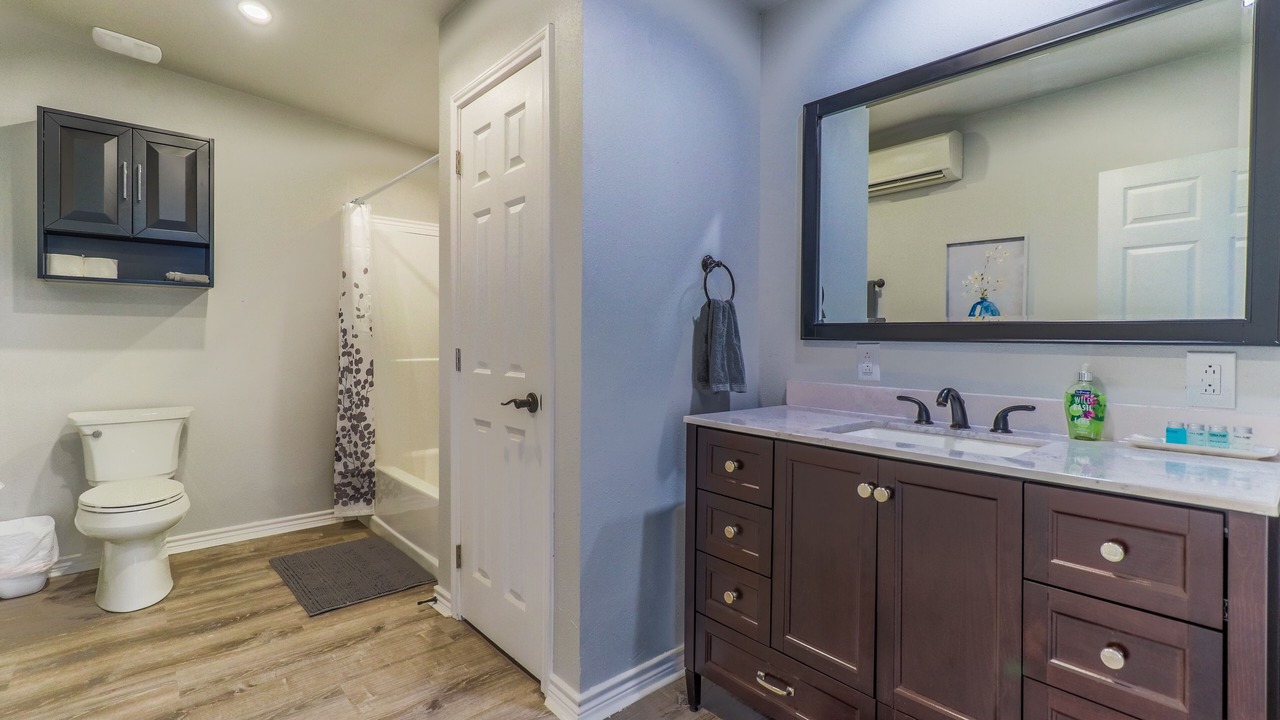 Photo of Bathroom in Denison