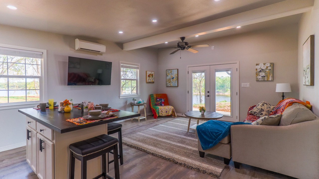Photo of Livingroom in Denison