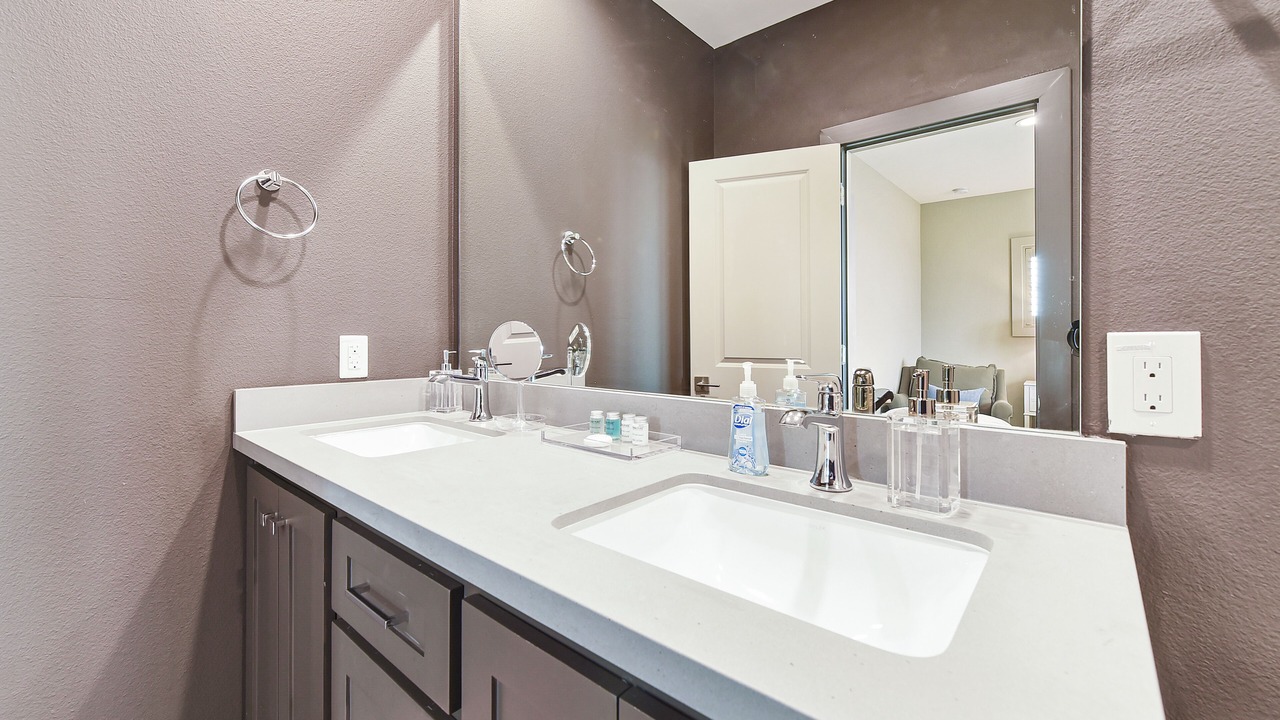 Photo of Bathroom in Red Fish Cove