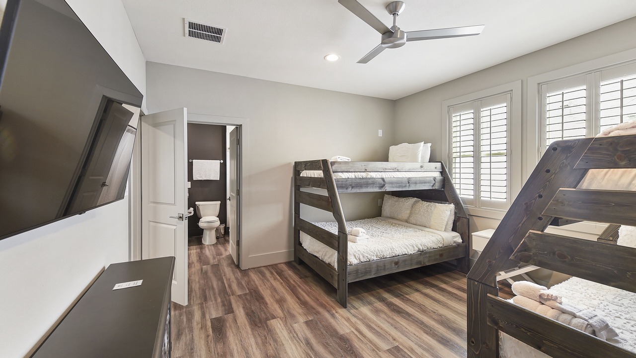 Photo of Bedroom in Red Fish Cove