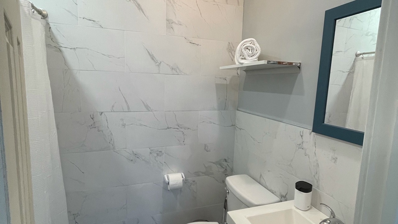 Photo of Bathroom in Cypress Hills