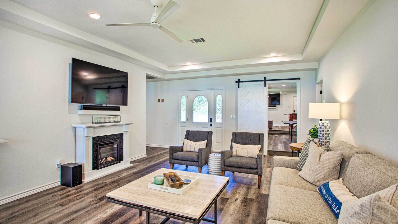 Photo of Livingroom in Log Cabin